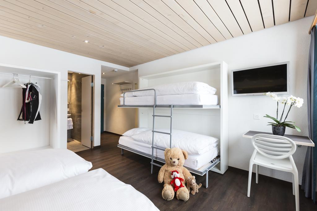 Le Petit Relais Hotell Gstaad Rum bild